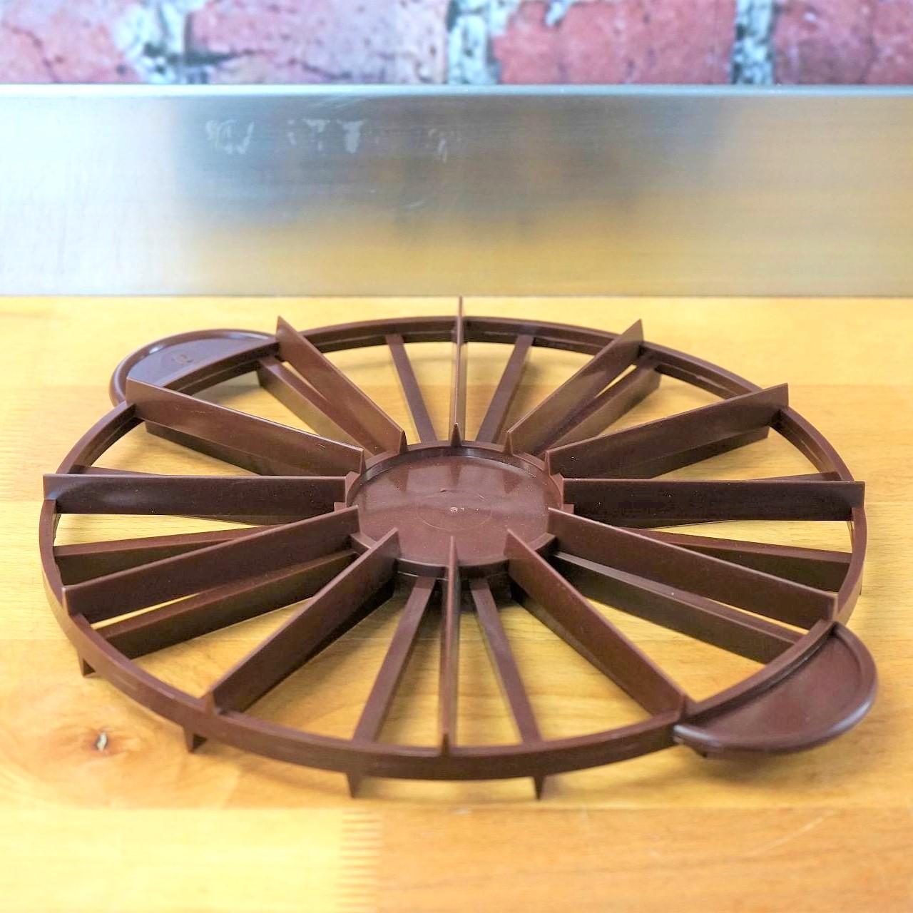 Tortenteiler zweiteilig aus Kunststoff 12/16 tlg.