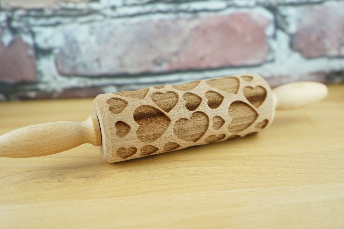 Teigrolle mit Prägemuster - Herzen - nicht nur für Verliebte