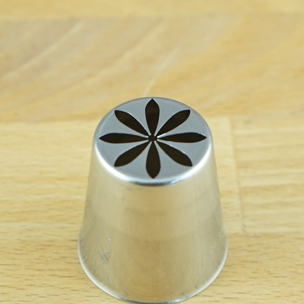 Garniertülle Blümchen Edelstahl Ø25mm